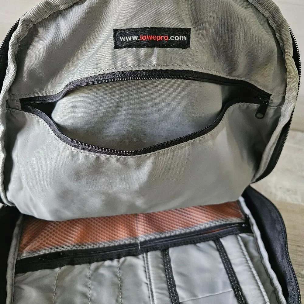 Lowepro CompuDayPack Photo Camera DSLR 250 Laptop Travel City Bag‎ Backpack